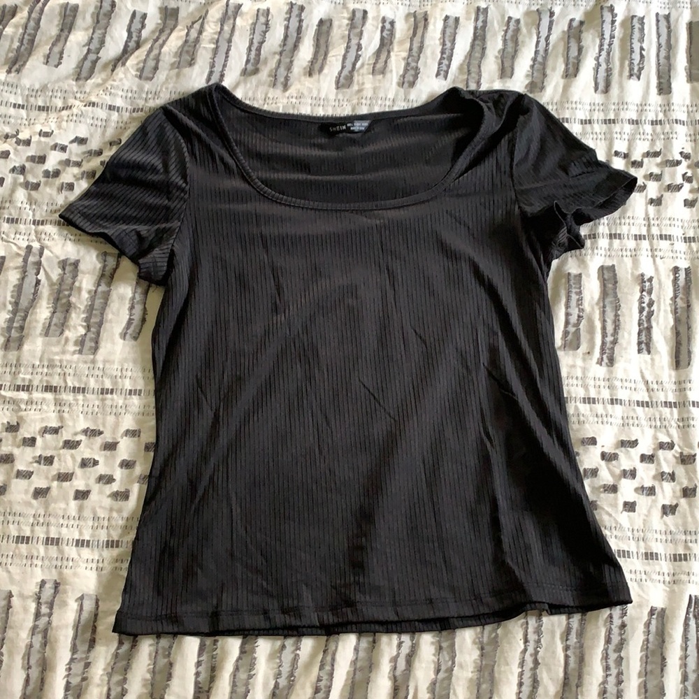 Black shirt